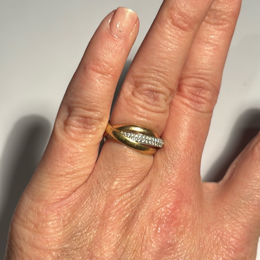 Cartier Trinity pave ring, small model, 18K white,pink & yellow gold.